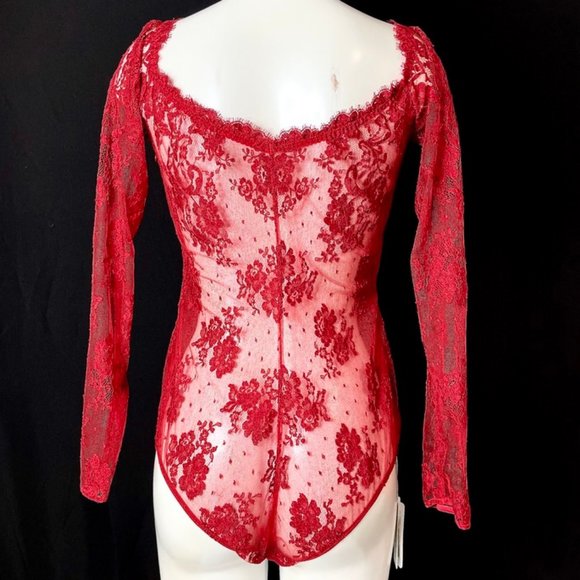 LONG SLEEVE LACE BODYSUIT - Picture 5 of 8